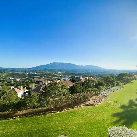 Beautiful Luxurious 2 Bedroom With A Breathtaking View At La Cala Golf Apartment *